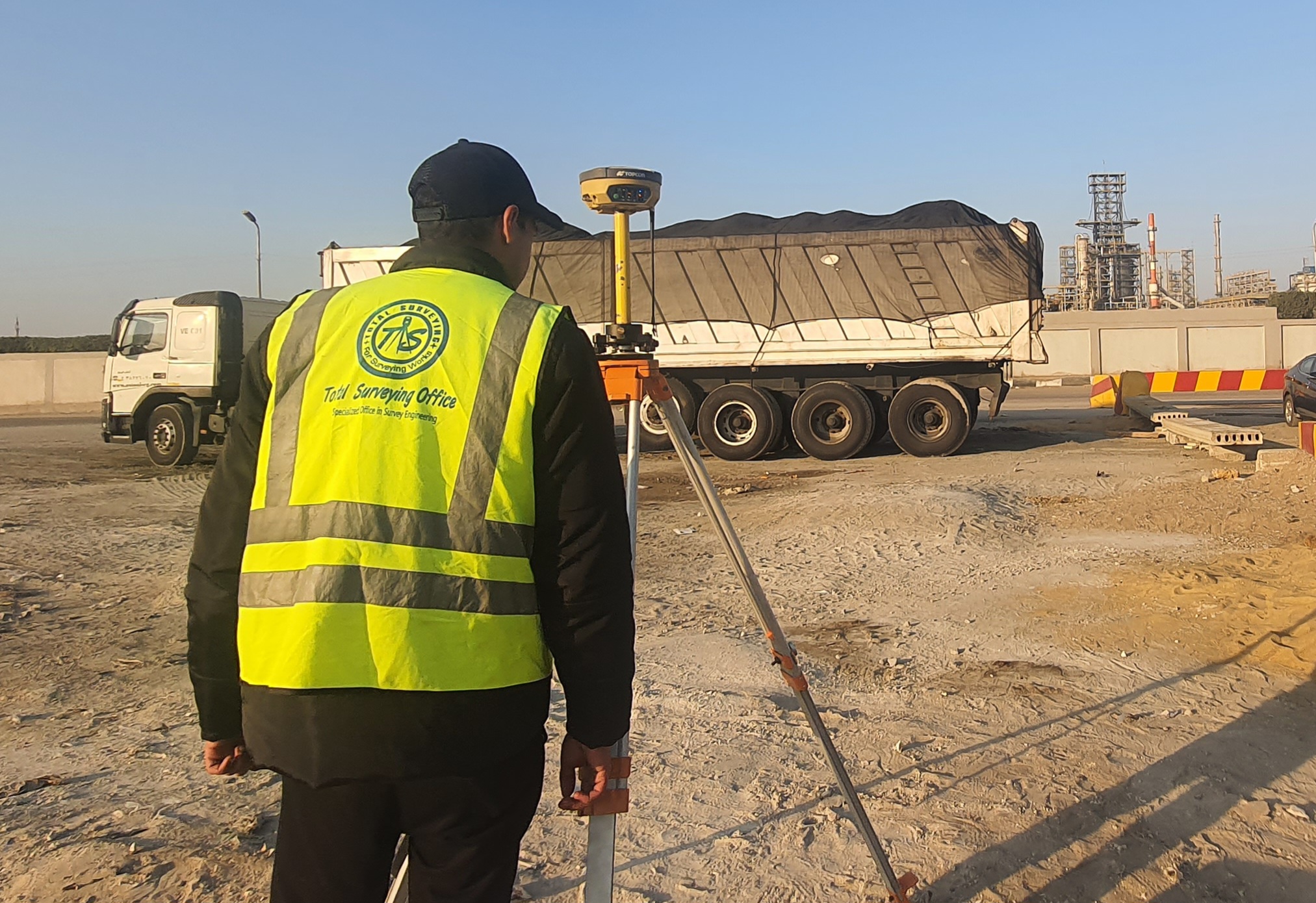 التوقيع المساحى لحدود الاراضي