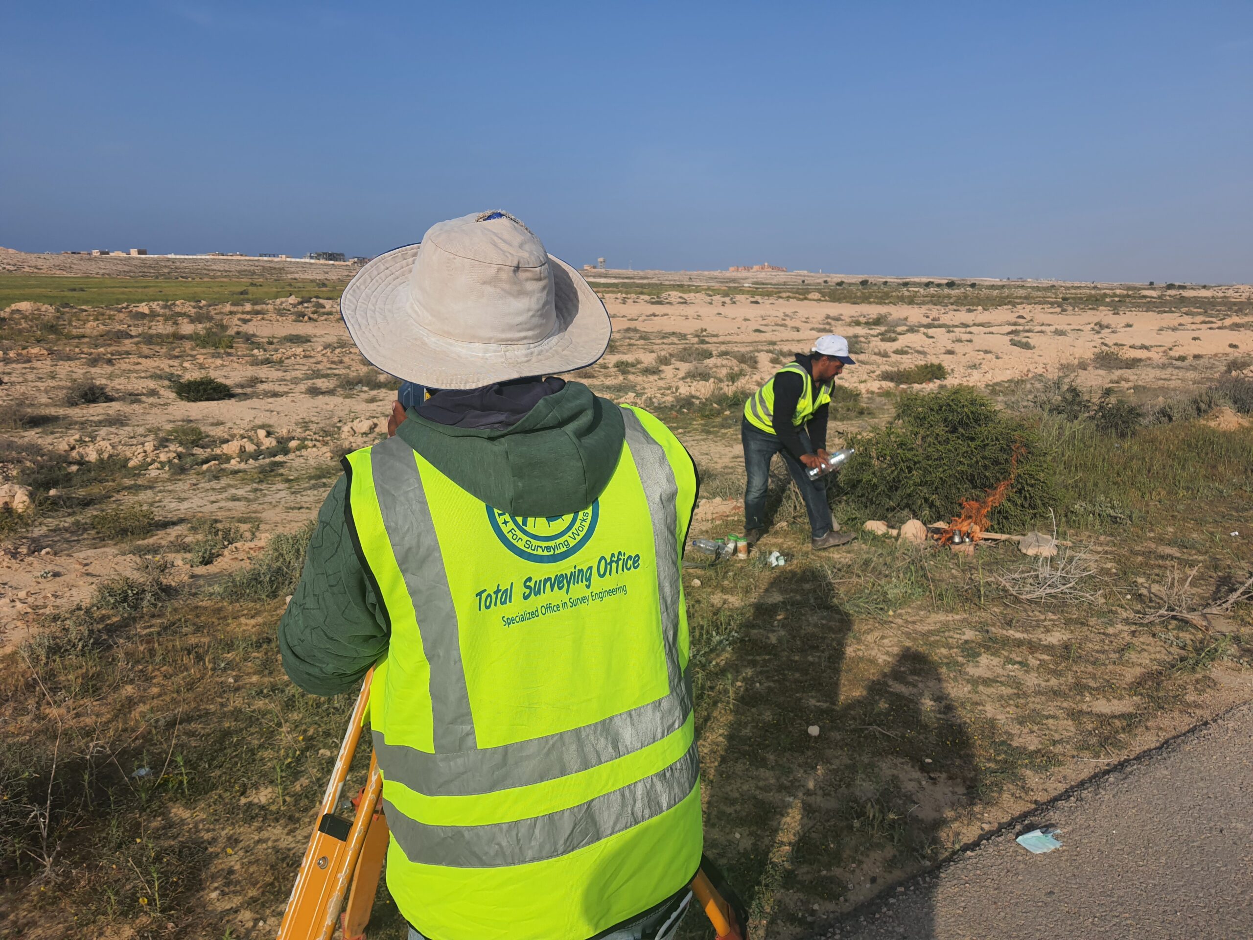 الميزانية الشبكية للاراضى باستخدام توتال استيشن أو جي بي أس