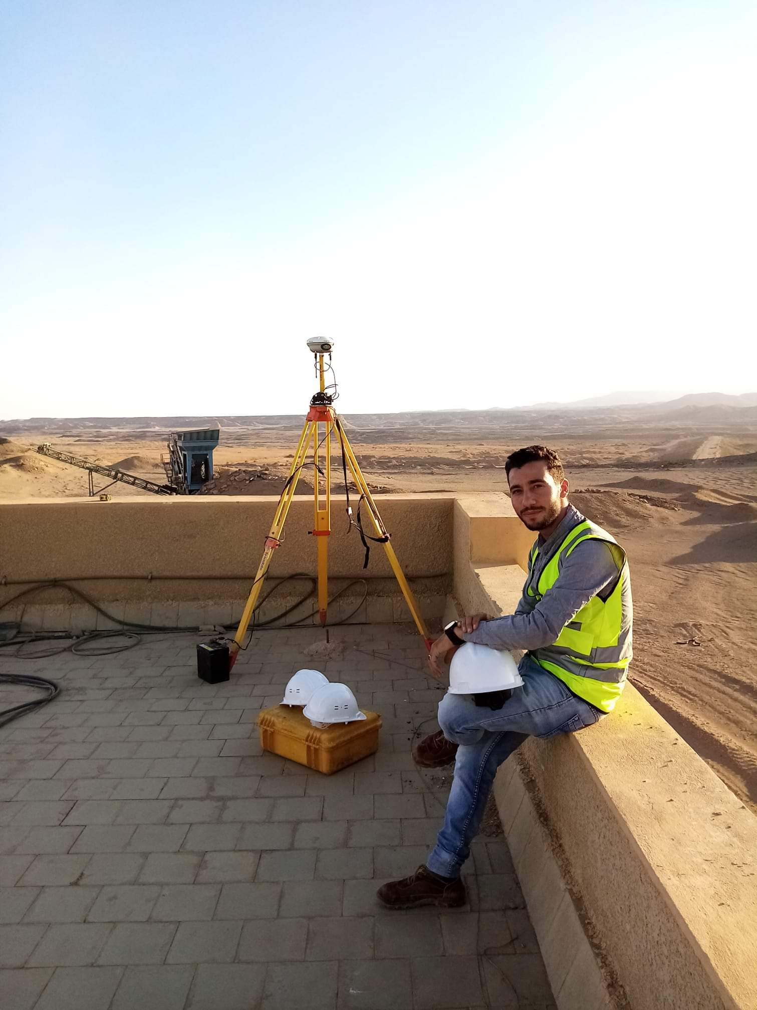 توتال سرفيينج ومشروع مصنع الفوسفات ابو طرطور